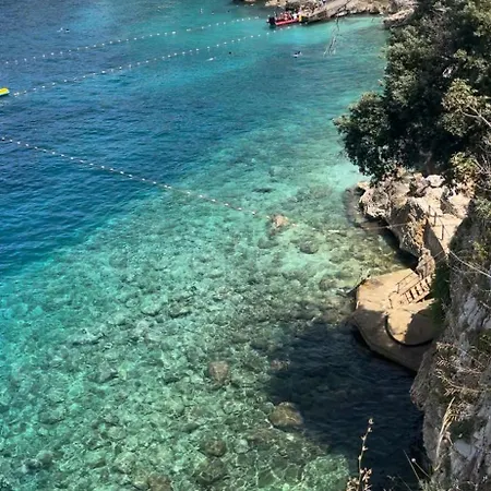 Amazing View! B & C New In Apartament