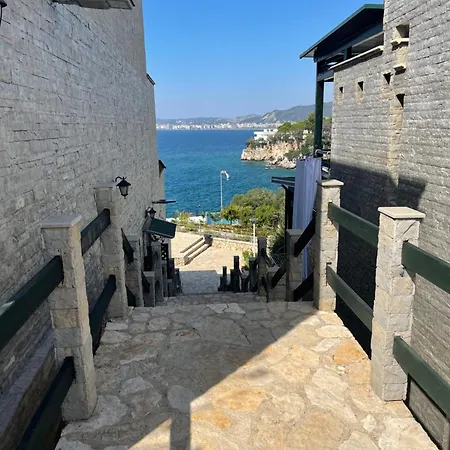 Amazing View! B & C New In