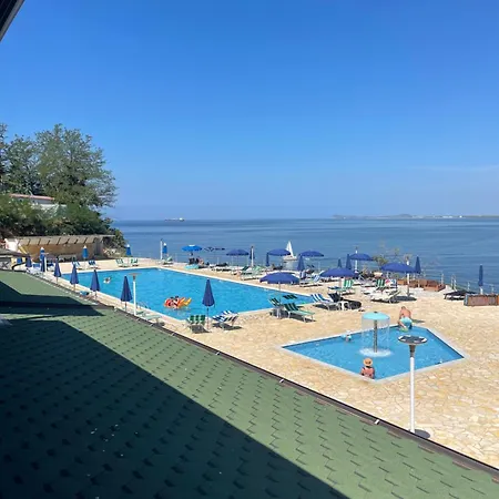 Amazing View! B & C New In * Vlore