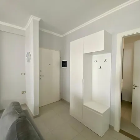 Amazing View! B & C New In Apartament *