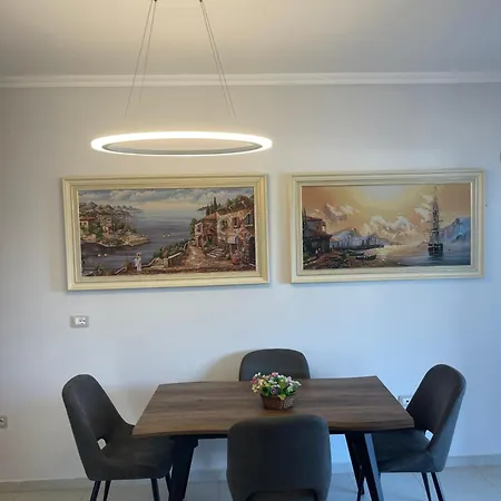Amazing View! B & C New In * Vlorë
