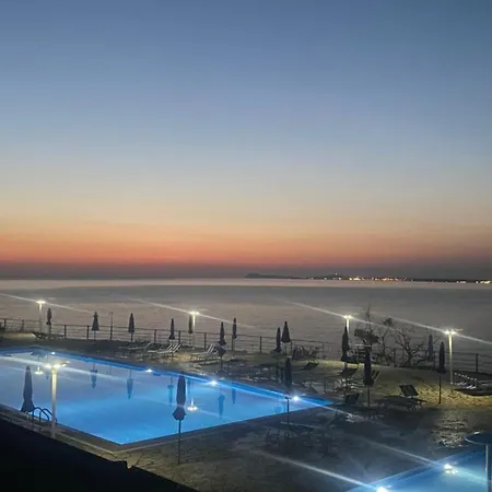 Amazing View! B & C New In Apartment Vlore