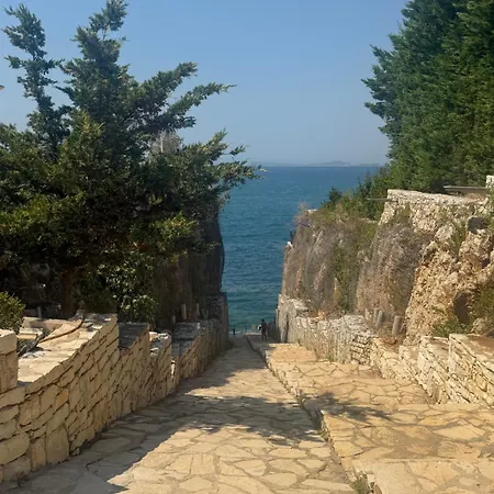 Apartment Amazing View! B & C New In Vlore