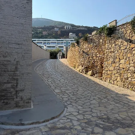Apartment Amazing View! B & C New In Vlore