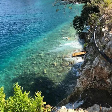 Amazing View! B & C New In * Vlorë
