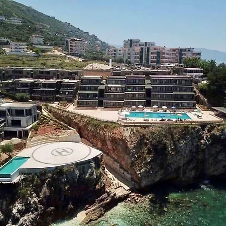 Amazing View! B & C New In Apartment Vlore