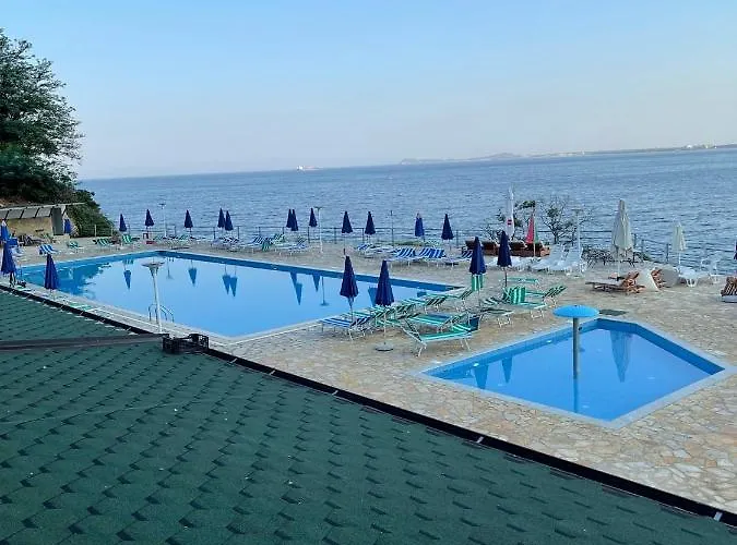 Amazing View! B & C New In * Vlorë