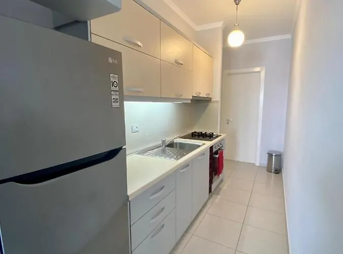 Amazing View! B & C New In *