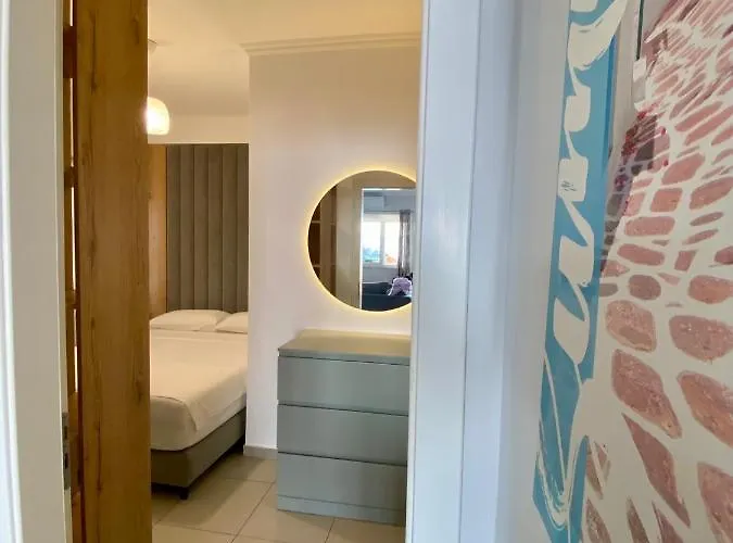 Amazing View! B & C New In