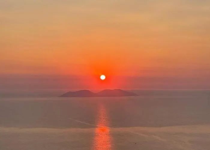 Apartment Amazing View! B & C New In