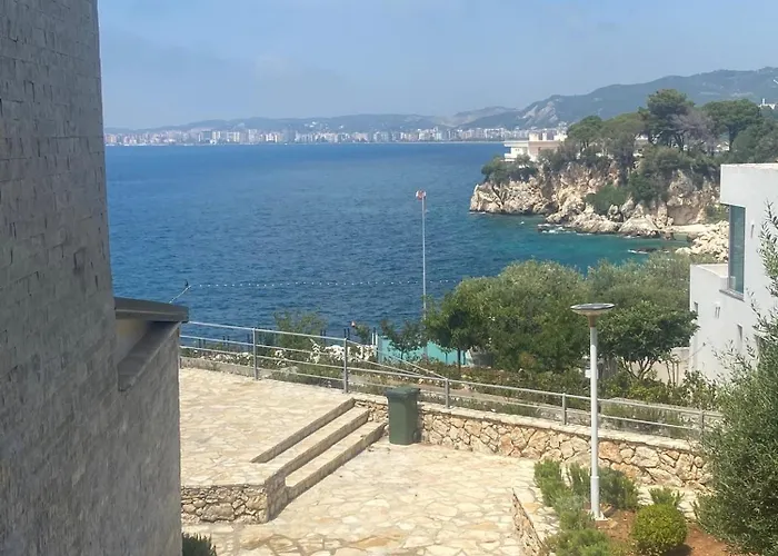 Amazing View! B & C New In Vlorë