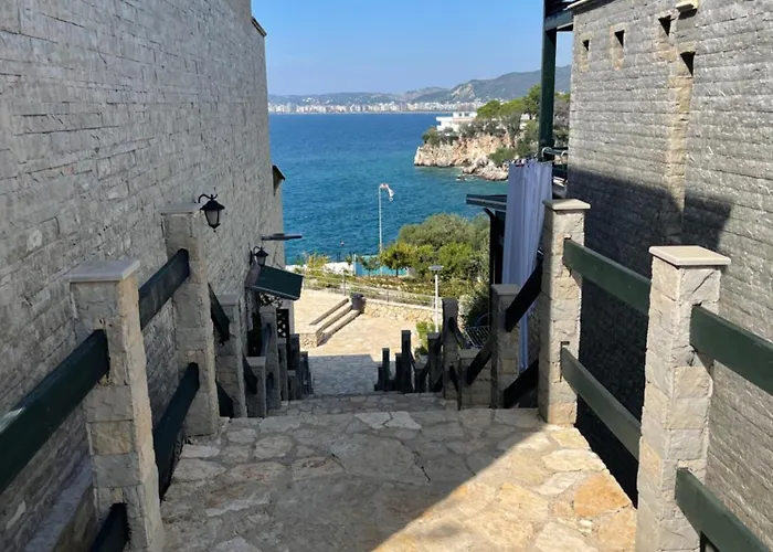 Amazing View! B & C New In